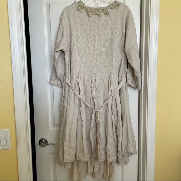 MAGNOLIA PEARL Olivia Jacket Embroidered Linen and Lace - Picture 3 of 8